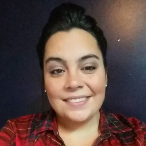 Meet your Posher, Danielle - Picture 1 of 1