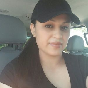 Meet your Posher, Veronica