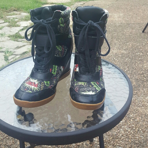Comic book sneakers
