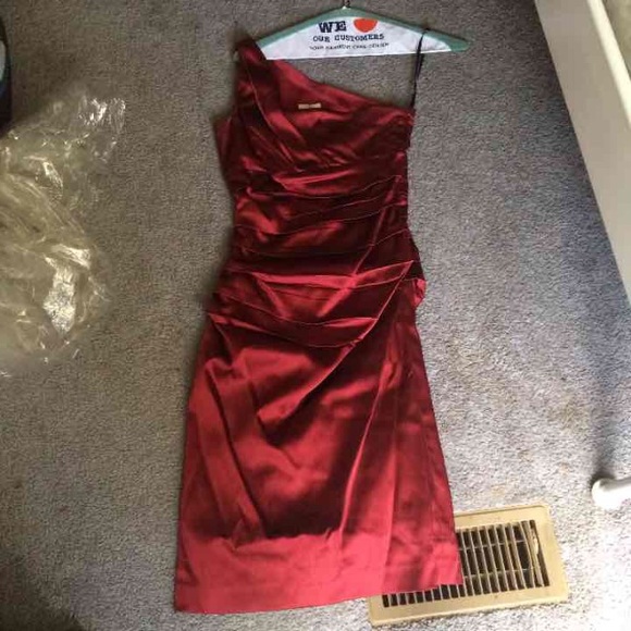 Suzi chin red formal dress