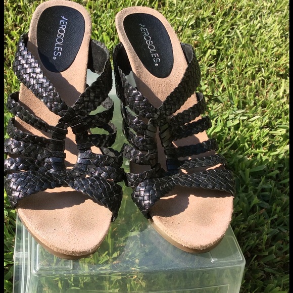 Comfortable wedge sandals by Aerosoles