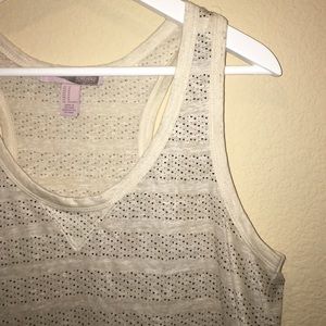 Forever 21 tank