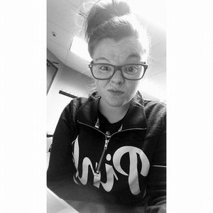 Meet your Posher, Danielle