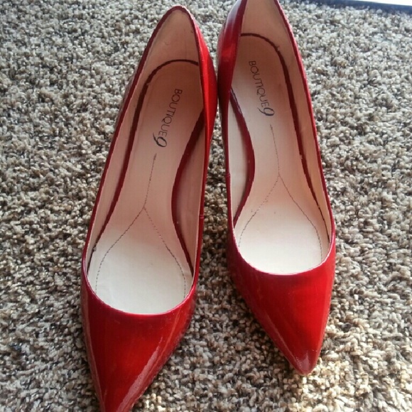 HOT RED HEELS! COMFORTABLE AND TRUE TO SIZE!
