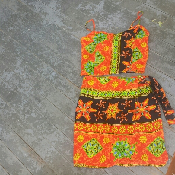 Hawaiian original by basix Dresses & Skirts - 2 piece crop skirt set