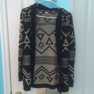 Size Large Tribal Print Cardigan