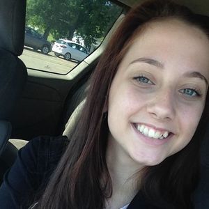 Meet your Posher, Michaela