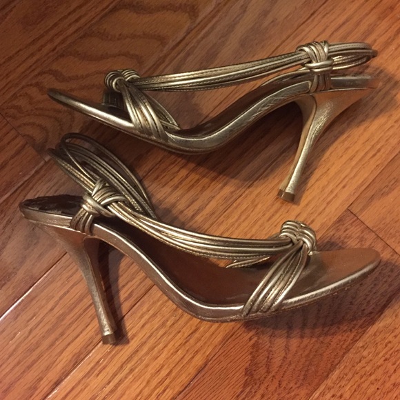 Max Studio Heels - Picture 2 of 2