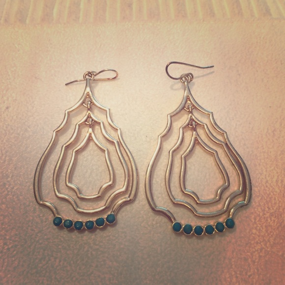 Dangle earrings