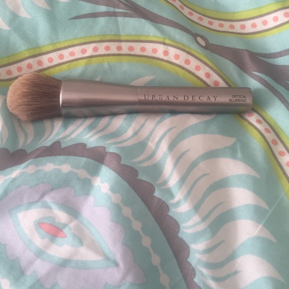 urban decay optical blurring brush