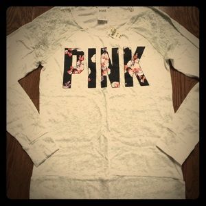 VS pint long sleeve shirt