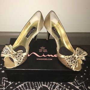 Nina heels size 8