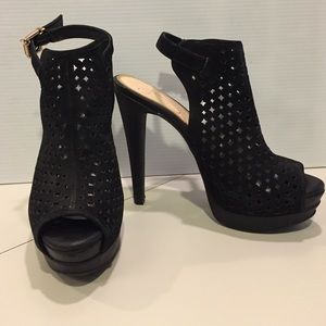 Jessica Simpson Platform Laser Cut Heels