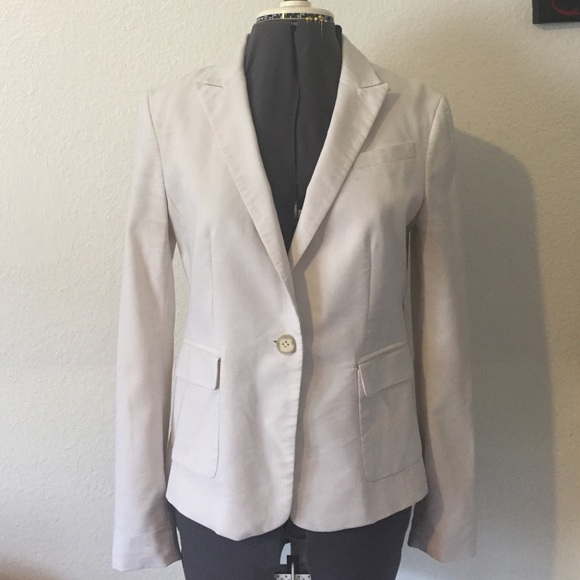 ANN TAYLOR-white blazer
