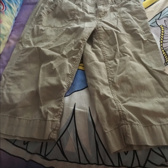 Nice summer capris 🌸🌸🌴