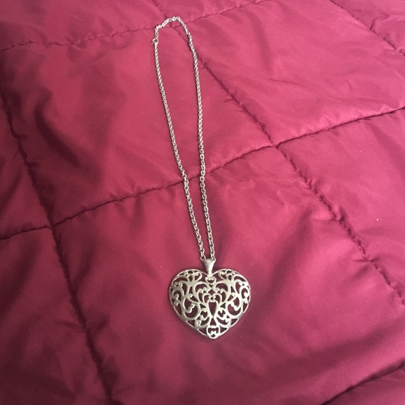 Forever 21 Heart shaped necklace