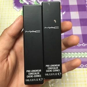 MAC pro long wear concealer