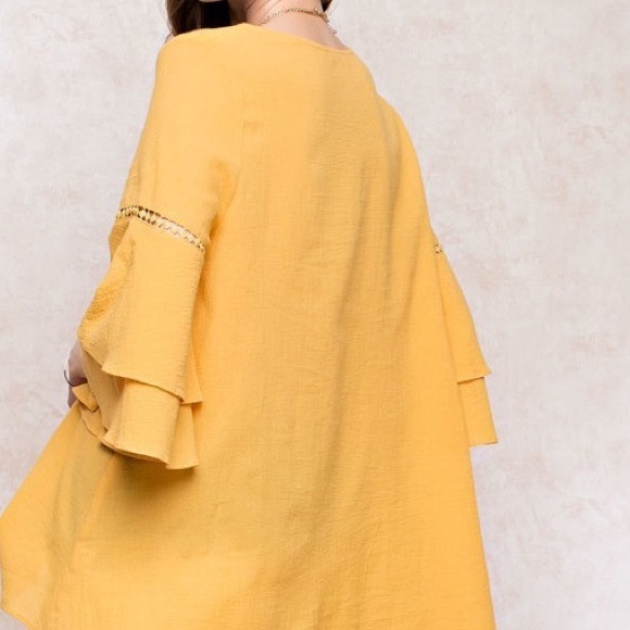 Sale Flyaway Tunic with Tassel - Picture 3 of 3