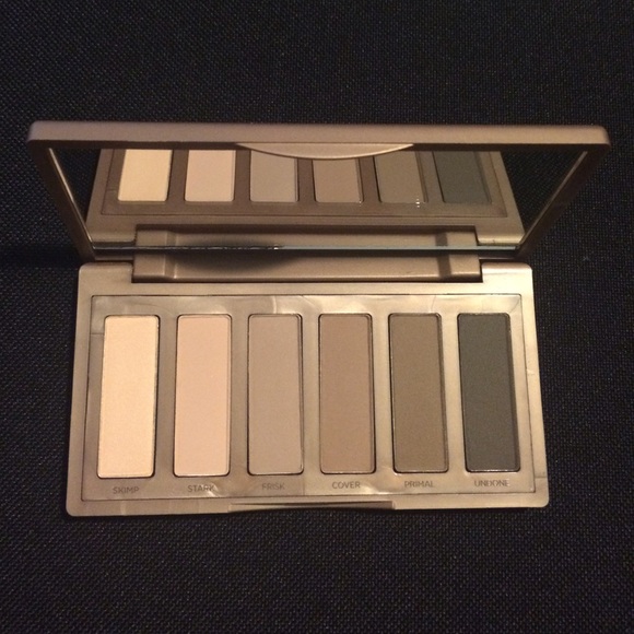 NAKED2 Basics Palette