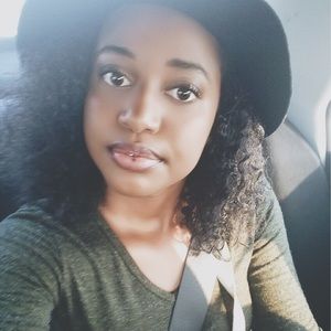 Meet your Posher, Ivetta