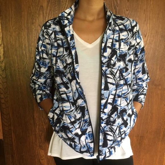 Abstract Print Athleisure Jacket - Picture 2 of 4