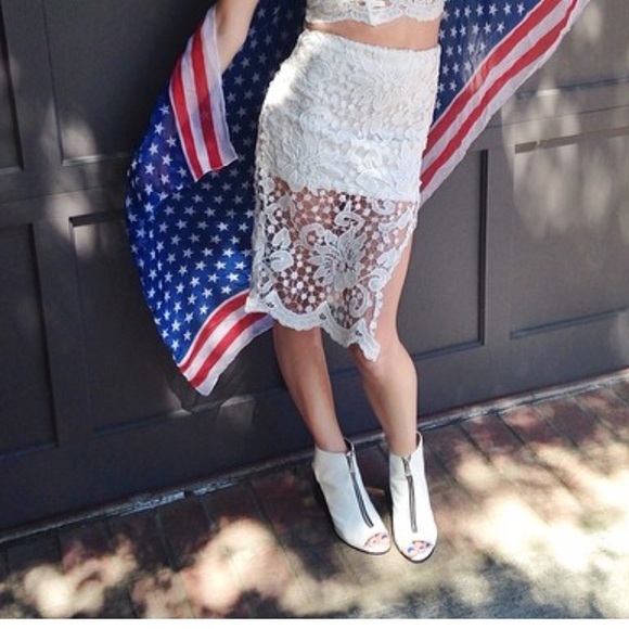 LF MIDI SKIRT WITH SLIT