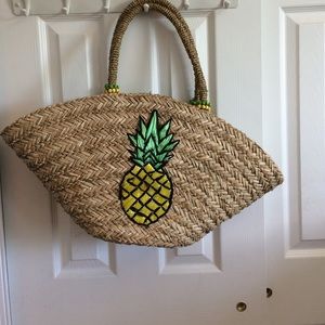 Pineapple bag with matching glasses holder