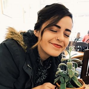 Meet your Posher, Emily