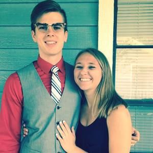 Meet your Posher, Taylor