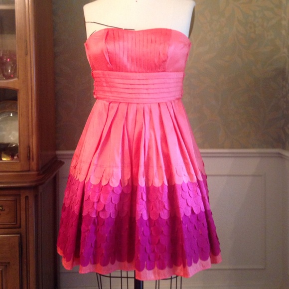 Coral strapless ombred skirt dress