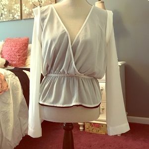 Gorgeous Urban Outfitters blouse