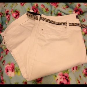 Gloria Vanderbilt stretch denim crop jeans