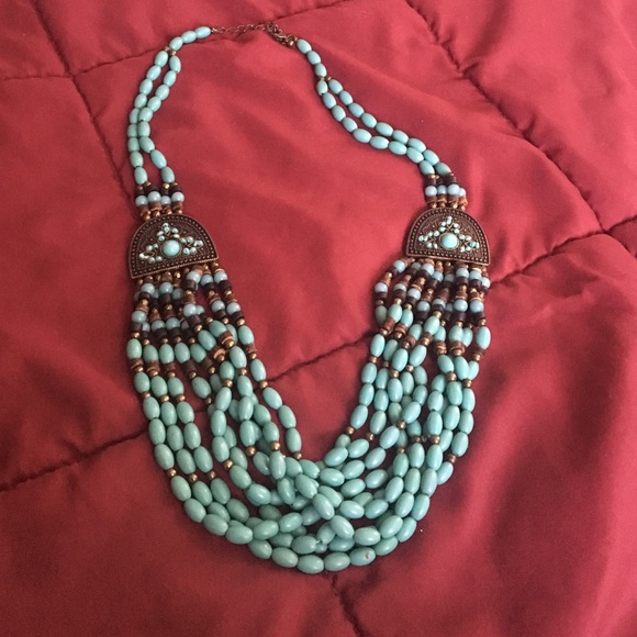 Forever 21 multi color necklace