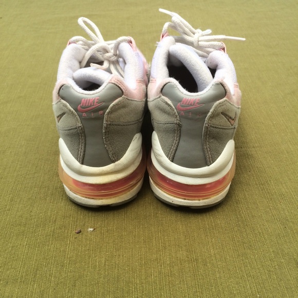 SOLD Pink air max 95 - Picture 4 of 4