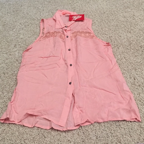 ✳️NWT✳️Sabola Sheer Pink Sleeveless Blouse