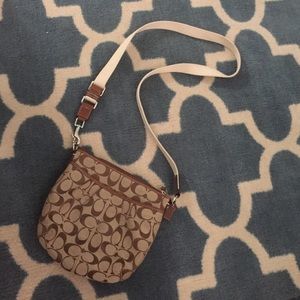 EUC Vintage Coach Monogram Crossbody