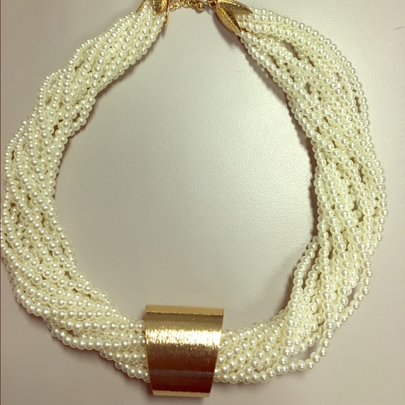 Jewelry - Costume Jewelry