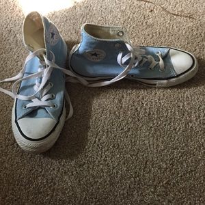 Women's size 6 baby blue converse
