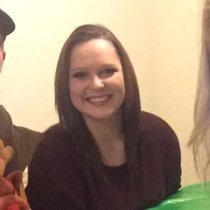 Meet your Posher, Hannah
