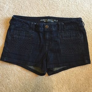 American Eagle shorty jean shorts