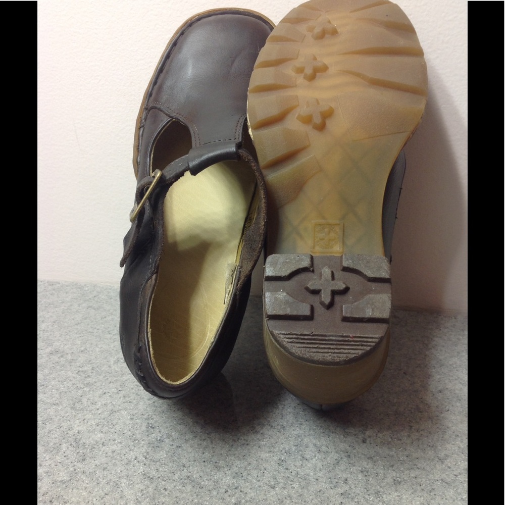 Dr Martens - Picture 3 of 5