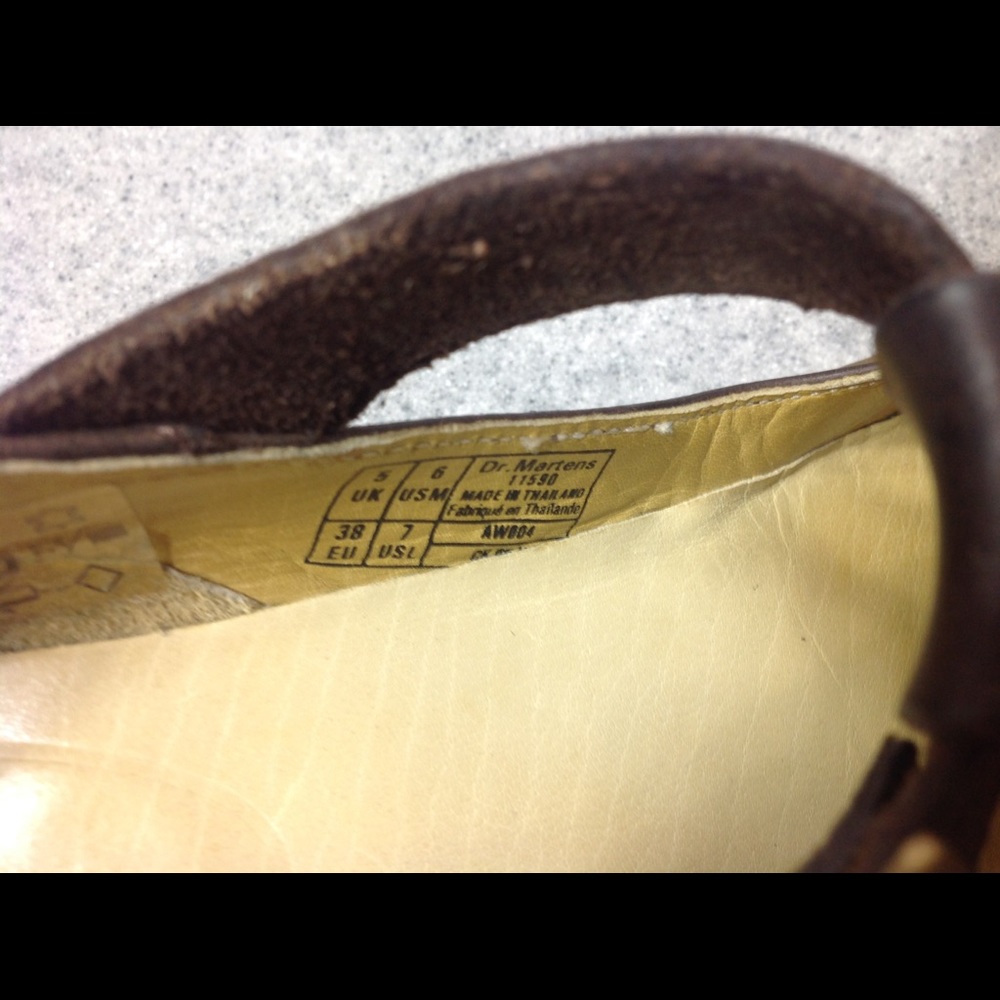 Dr Martens - Picture 5 of 5