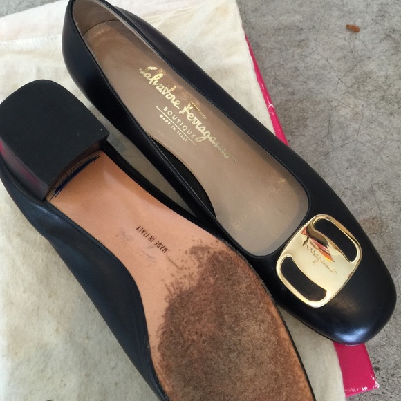 Great Condition And Authentic - image 4