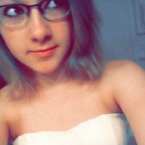 Meet your Posher, Ashleigh