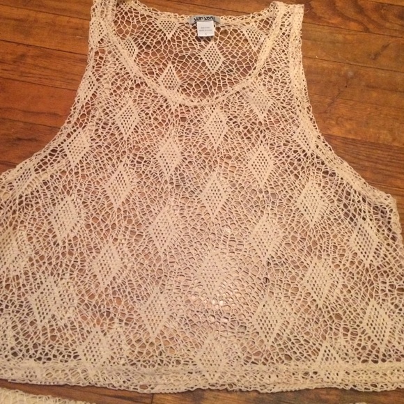 ~SOLD~ NWOT crochet swimsuit cover up - Picture 2 of 3