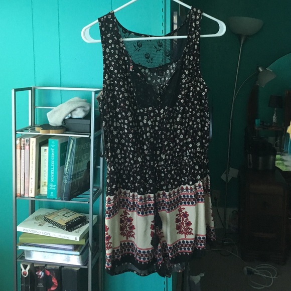 floral romper brand new without tags!