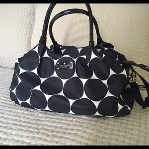 Kate Spade baby bag, zip closure & stroller straps
