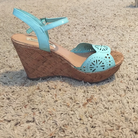 Wedges. - Picture 2 of 2