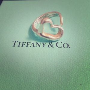 Tiffany & Co Elsa Peretti Open Heart Ring Size 6
