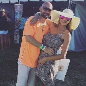 Meet your Posher, Naomi